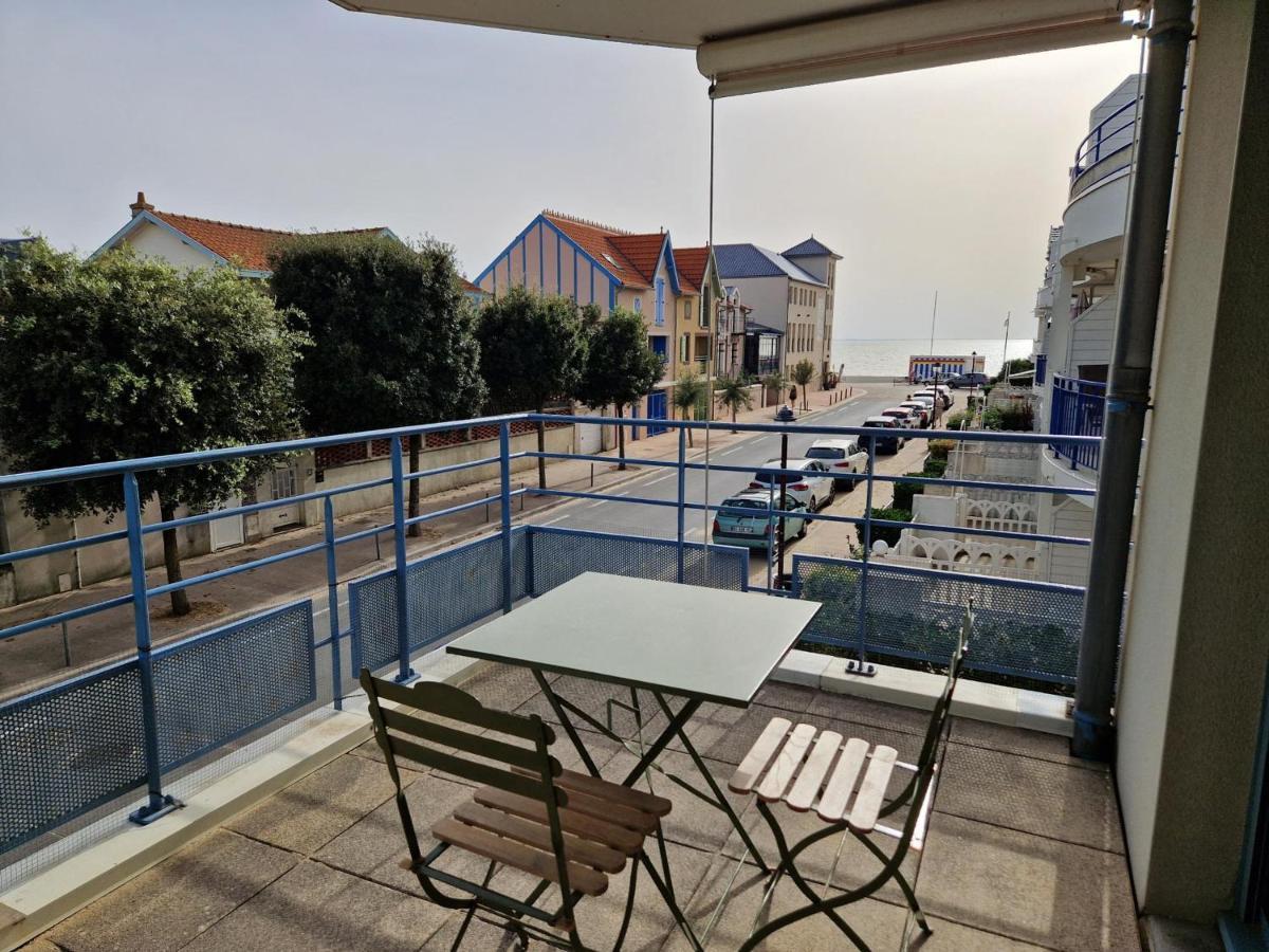 Chatelaillon-Plage Centre-Ville: Apt 4 Pers, Balcon, Parking, Piscine, Wifi - Fr-1-706-21 Exteriör bild