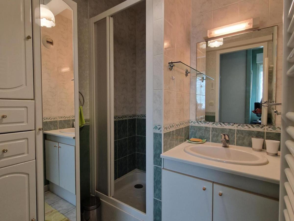 Chatelaillon-Plage Centre-Ville: Apt 4 Pers, Balcon, Parking, Piscine, Wifi - Fr-1-706-21 Exteriör bild